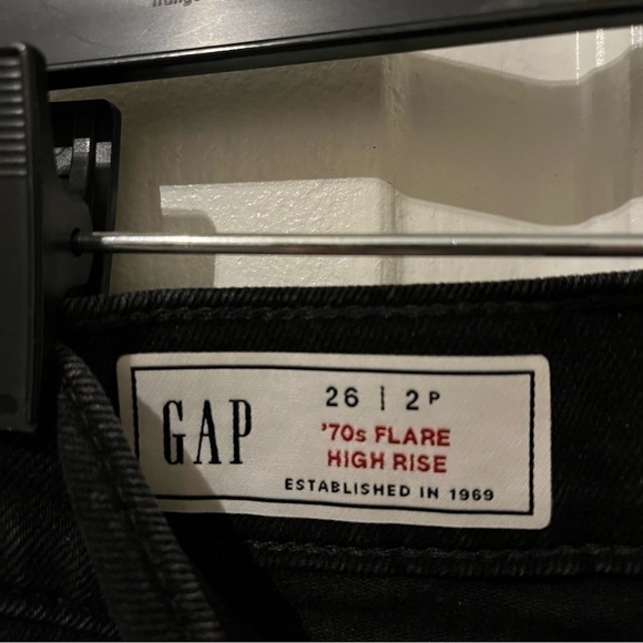 GAP 70s flare high rise jeans - Picture 5 of 5